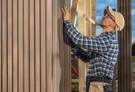 How To Choose The Right Materials for Your Siding Installation in 'Shiner, TX